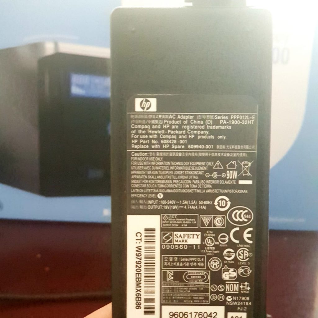 laptop adapter